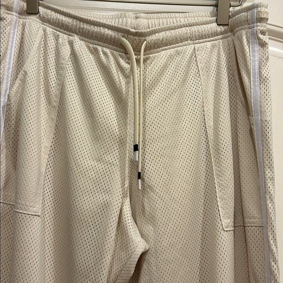 NWOT!! The Upside - Josie straight leg pant - Picture 3 of 5